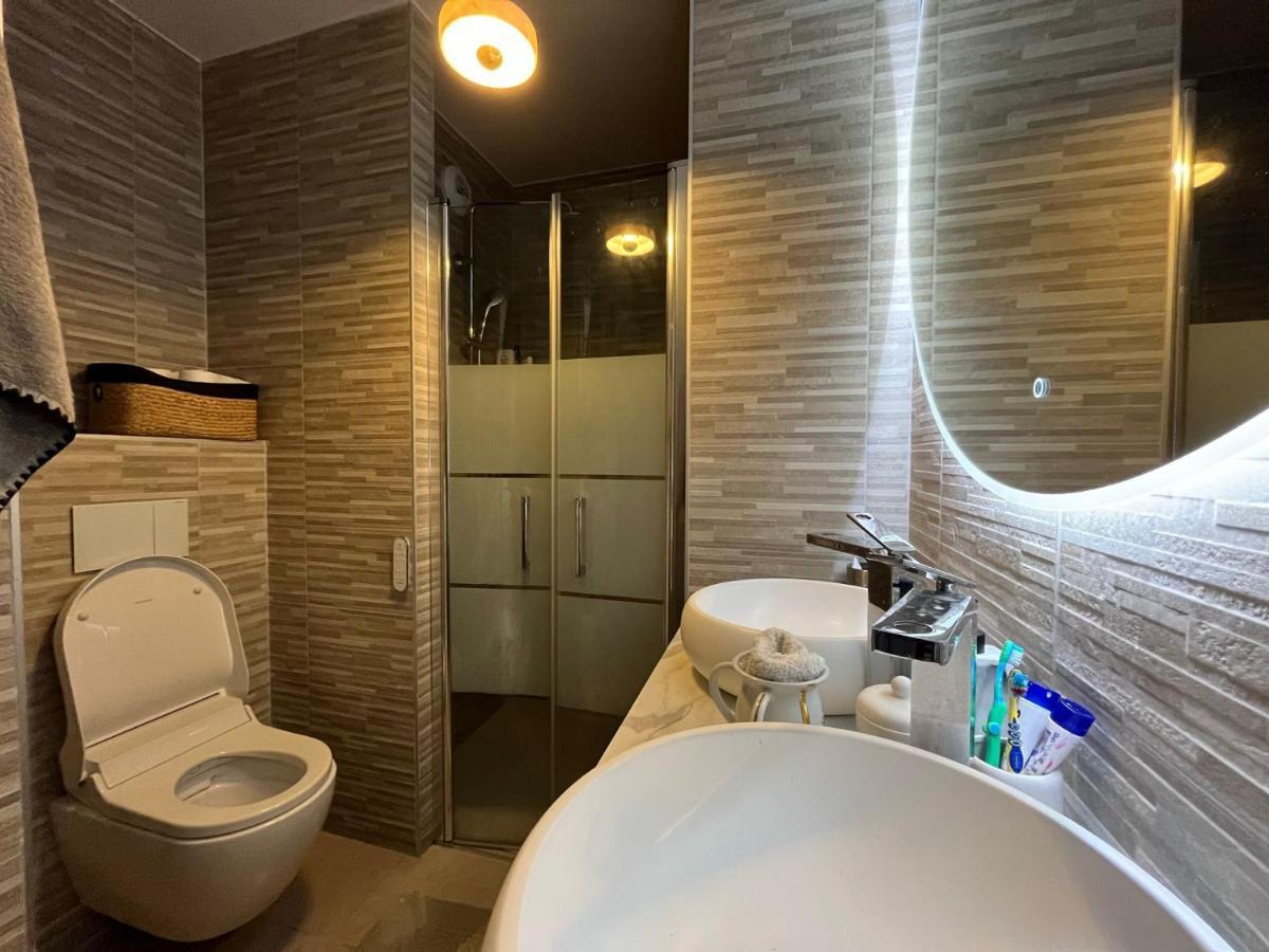 Appartement Luxueux Climatise Avec Terrasse, 6 Couchages - 17Eme Arrondissement De Paris Clichy Εξωτερικό φωτογραφία
